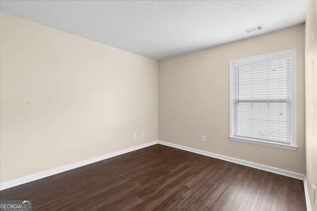 212 Ashland Drive, Woodstock, GA 30189