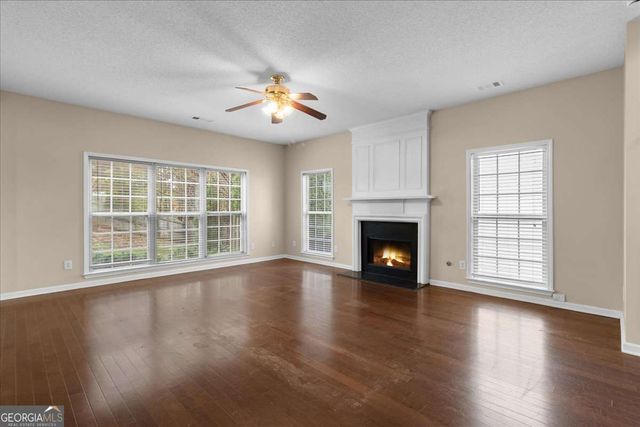 212 Ashland Drive, Woodstock, GA 30189