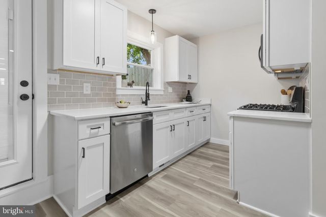 115 S 5TH ST, Columbia, PA 17512
