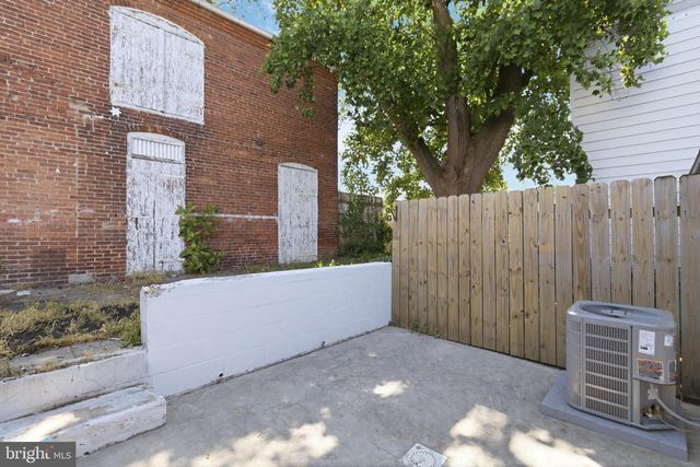 115 S 5TH ST, Columbia, PA 17512