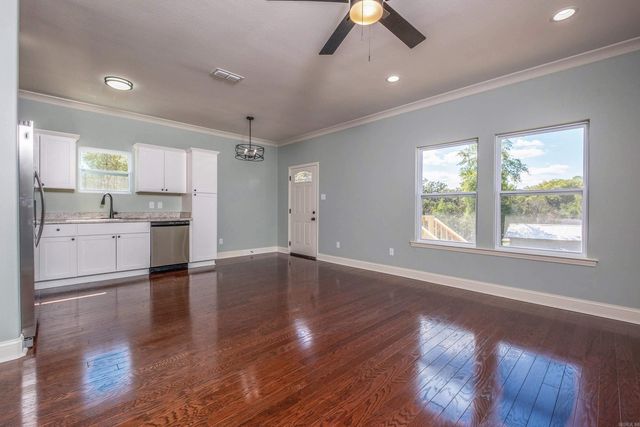 4422 Holt Street, Little Rock, AR 72204