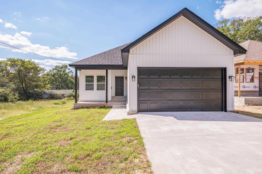 4422 Holt Street, Little Rock, AR 72204