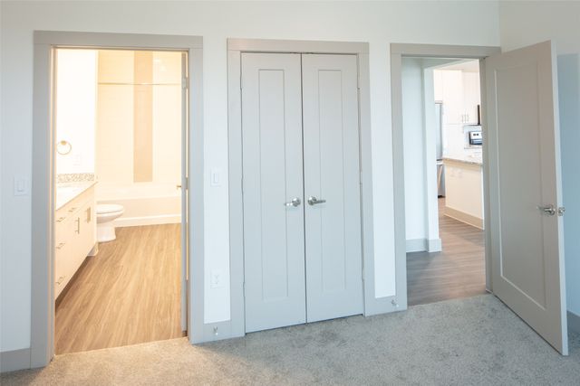 3383 Cedarplaza Lane 2111, Dallas, TX 75235