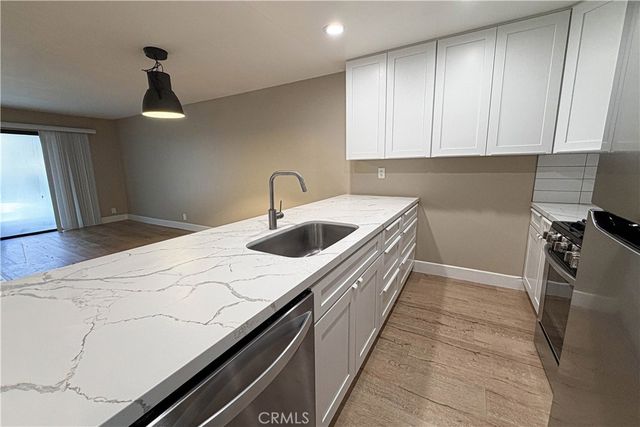 284 Tangelo, Irvine, CA 92618