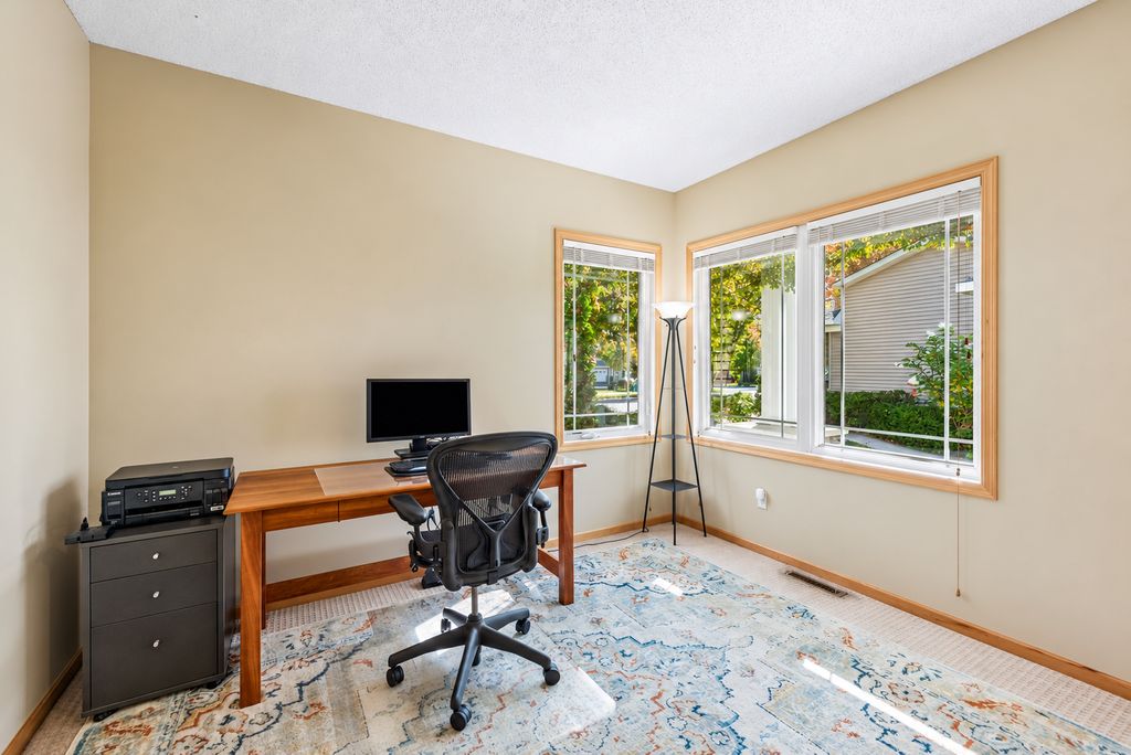 9780 Cupola Lane, Eden Prairie, MN 55347 — photo 5