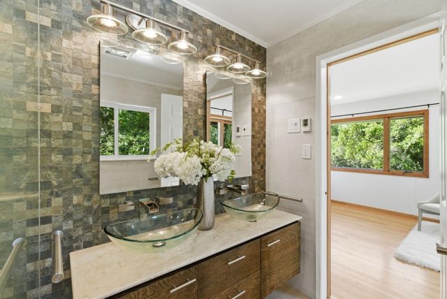 17515 Upper East Zayante Road, Los Gatos, CA 95033
