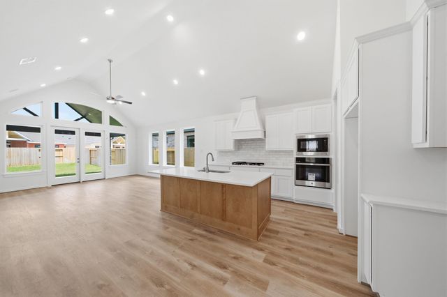 21952 Rolling Green, Porter, TX 77365