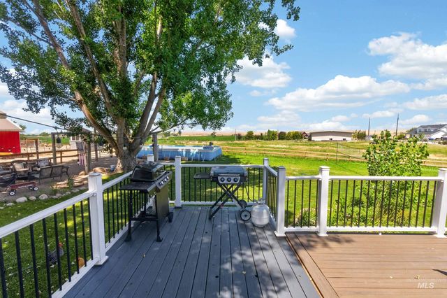 9696 Gloria Rd., Middleton, ID 83644