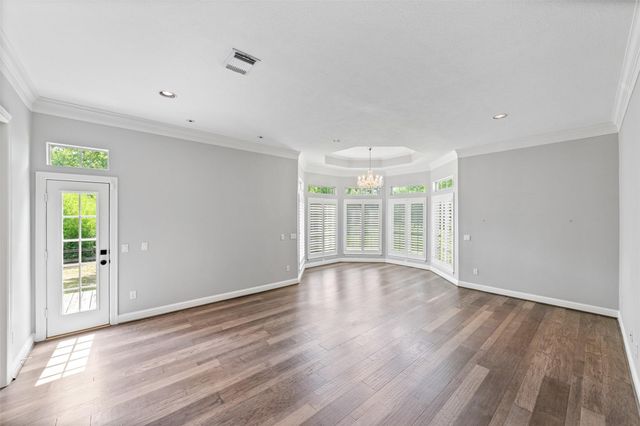 2042 Darby Lane, Fresno, TX 77545