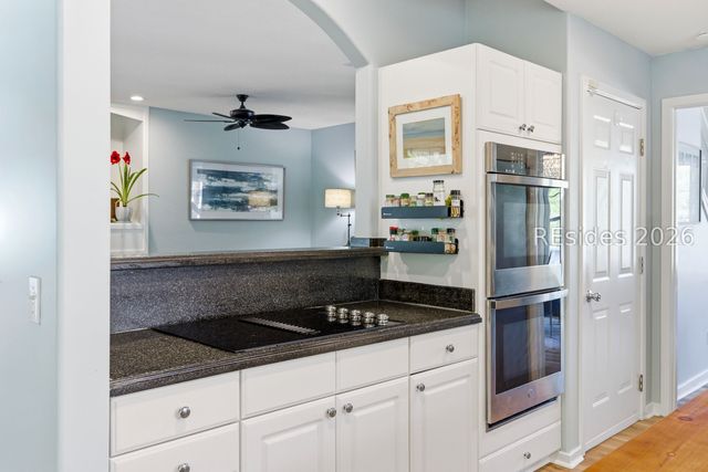 8 Deixler Ln, Hilton Head Island, SC 29928