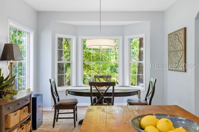 8 Deixler Ln, Hilton Head Island, SC 29928