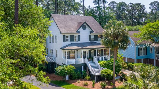 8 Deixler Ln, Hilton Head Island, SC 29928