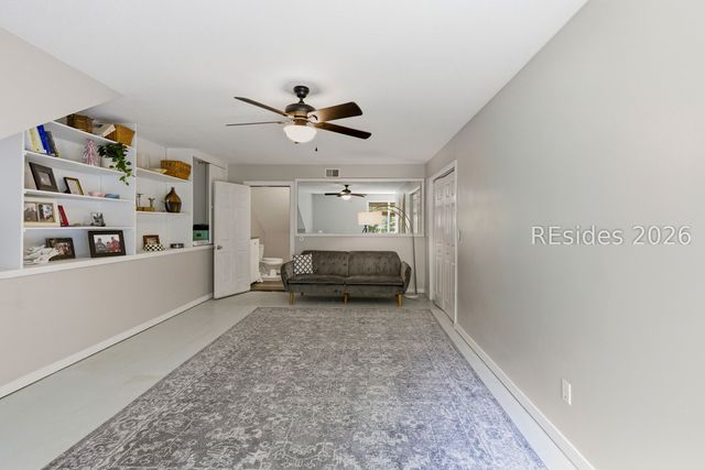 8 Deixler Ln, Hilton Head Island, SC 29928