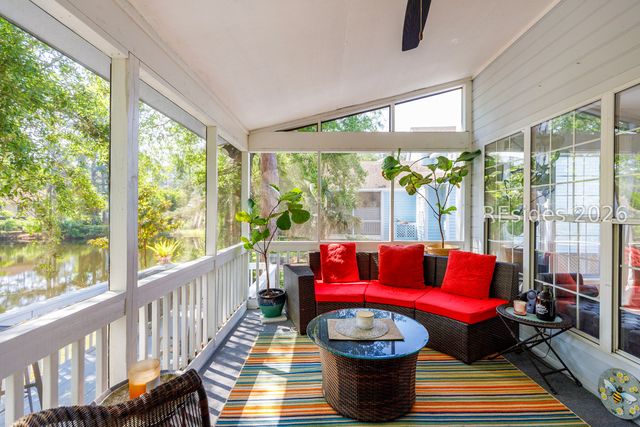 8 Deixler Ln, Hilton Head Island, SC 29928