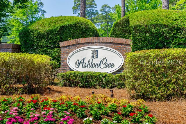 8 Deixler Ln, Hilton Head Island, SC 29928