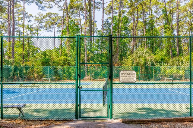 8 Deixler Ln, Hilton Head Island, SC 29928