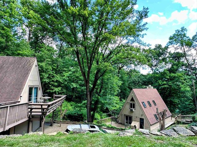 1002 Tangelwood Drive, Mcgregor, IA 52157