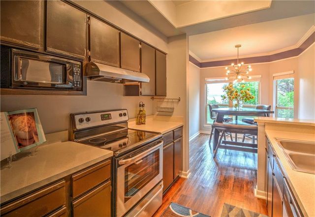 6000 Shepherd Mountain CV 2106, Austin, TX 78730