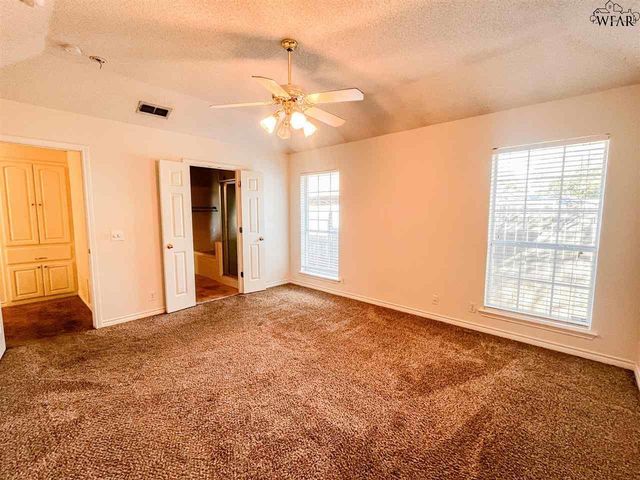 2324 HUNTERS GLEN, Wichita Falls, TX 76306