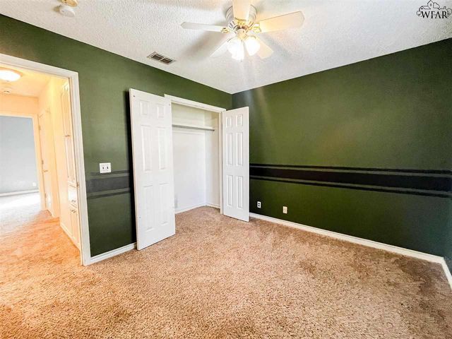 2324 HUNTERS GLEN, Wichita Falls, TX 76306