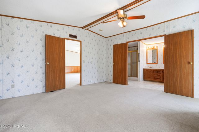 136 Champion Drive, Hampstead, NC 28443