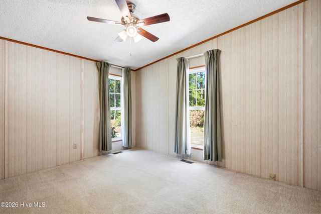 136 Champion Drive, Hampstead, NC 28443