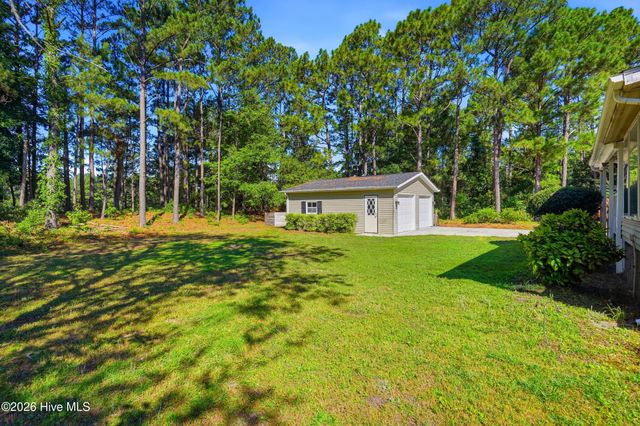 136 Champion Drive, Hampstead, NC 28443