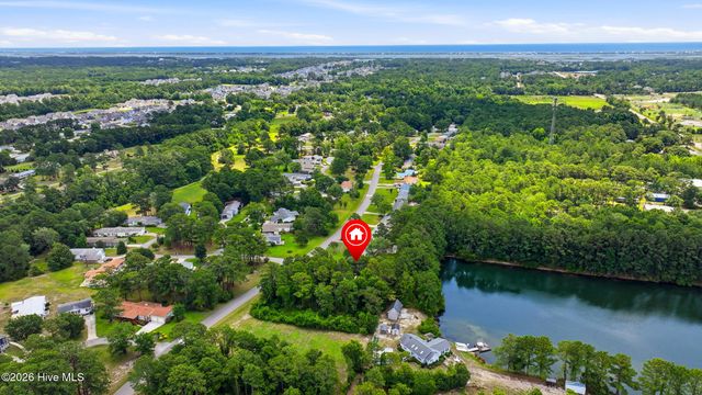 136 Champion Drive, Hampstead, NC 28443