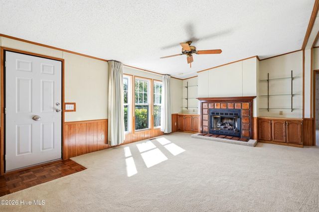 136 Champion Drive, Hampstead, NC 28443