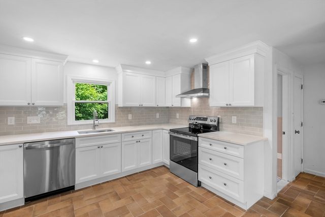 55 Dibble Road, Lynn, MA 01904