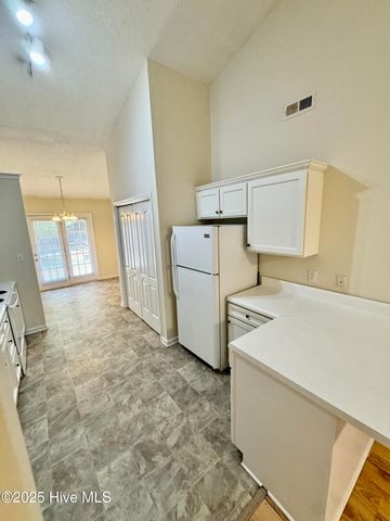 1701 Tollie Court B, Greenville, NC 27858