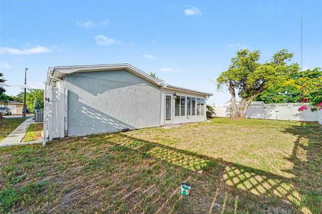 3207 SALISBURY DRIVE, Holiday, FL 34691