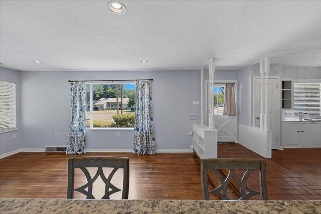 3808 Trail Lake Drive, Fort Worth, TX 76109