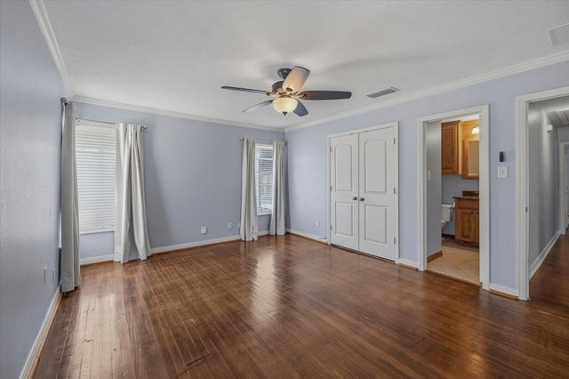 3808 Trail Lake Drive, Fort Worth, TX 76109