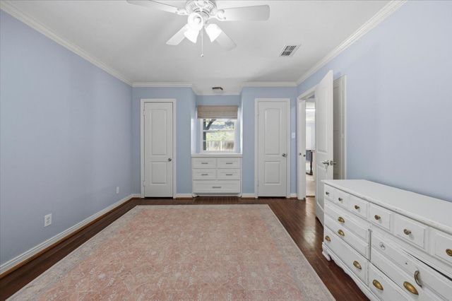 3808 Trail Lake Drive, Fort Worth, TX 76109