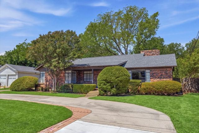 3808 Trail Lake Drive, Fort Worth, TX 76109