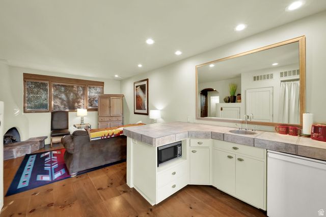 1060 W WINTOOK DR, Ivins, UT 84738