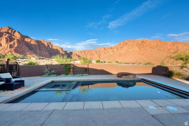 1060 W WINTOOK DR, Ivins, UT 84738