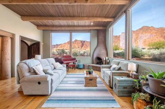 1060 W WINTOOK DR, Ivins, UT 84738