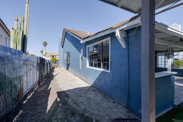 3795 Kelton Drive, Oceanside, CA 92056