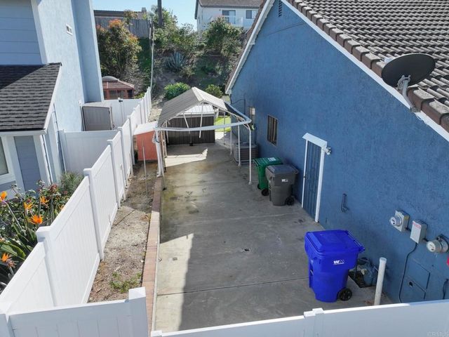 3795 Kelton Drive, Oceanside, CA 92056