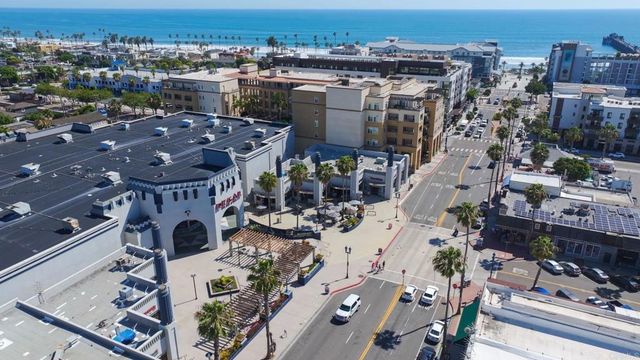 3795 Kelton Drive, Oceanside, CA 92056