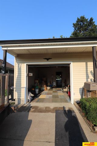 2160 N I Street, Fremont, NE 68025