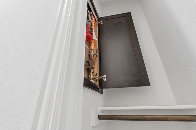 2215 Adena Springs Drive, Allen, TX 75013