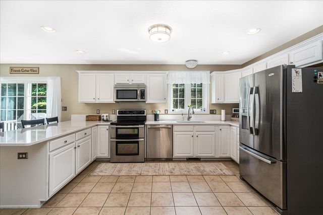 155 Wallace Road, Bedford, NH 03110