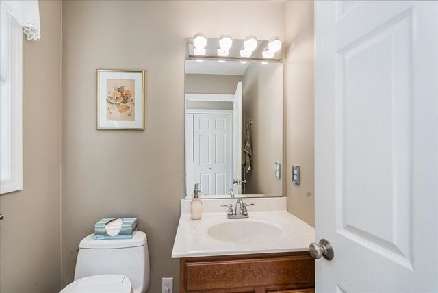 155 Wallace Road, Bedford, NH 03110