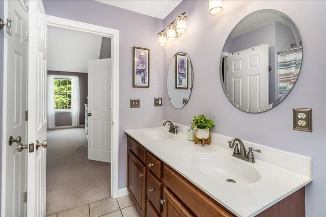 155 Wallace Road, Bedford, NH 03110