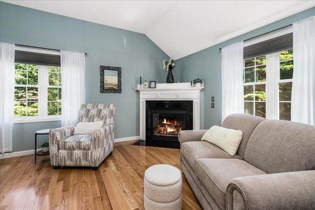 155 Wallace Road, Bedford, NH 03110