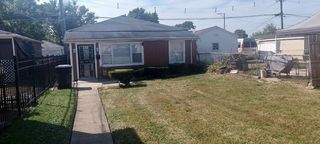 10324 S Eberhart Avenue, Chicago, IL 60628