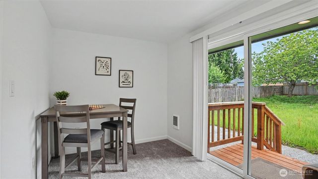 7039 S L Street, Tacoma, WA 98408